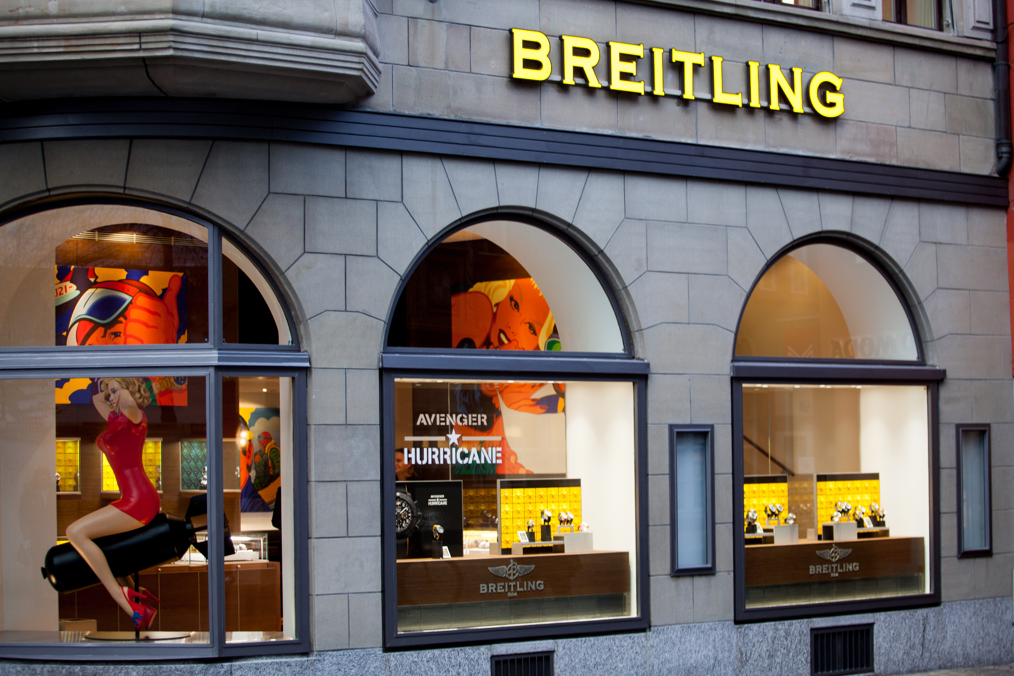 Mislim, da je Breitling ura lahko tudi dober sinonim
